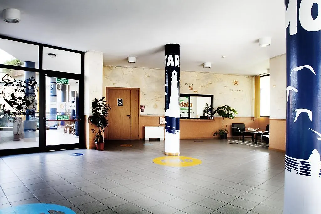 La Cordata Accommodation - Zumbini 6 Милан 3*,  Италия