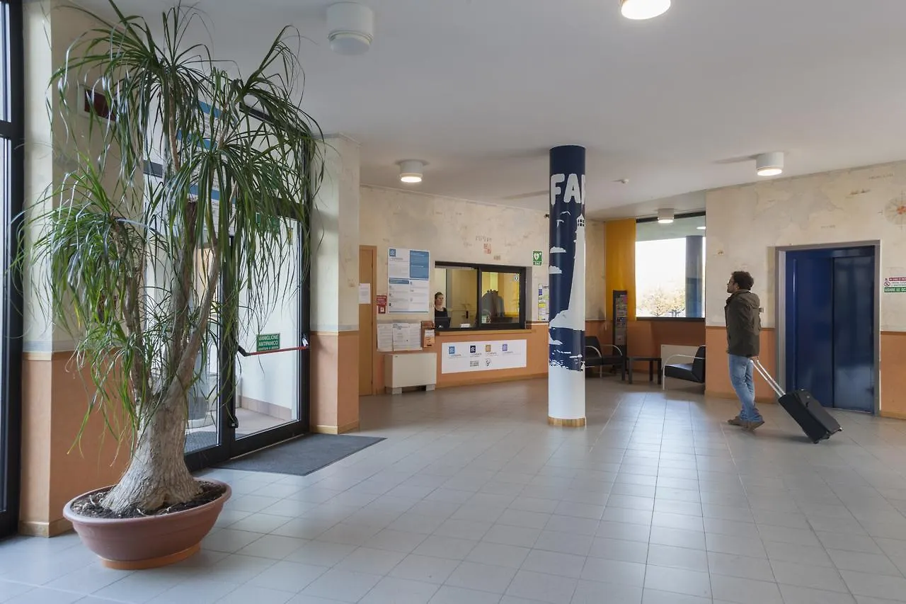 Апарт-отель La Cordata Accommodation - Zumbini 6 Милан