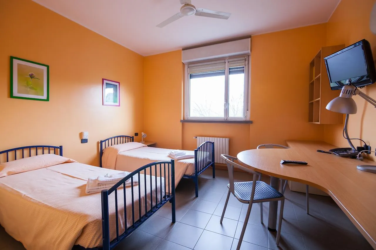 La Cordata Accommodation - Zumbini 6 Милан Апарт-отель
